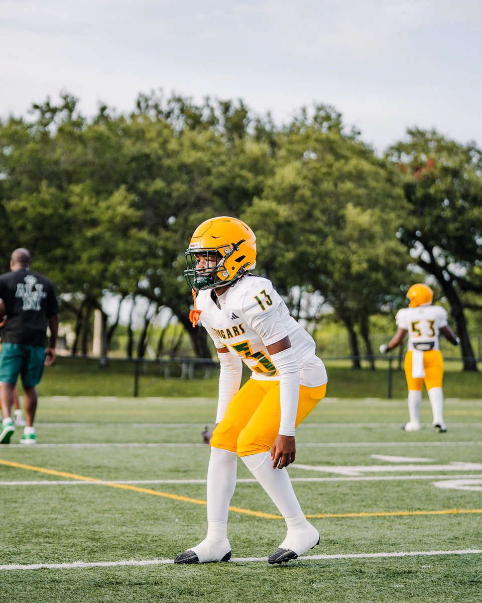 Check out my Mid Season highlights ‼️

hudl.com/v/2QAnkr