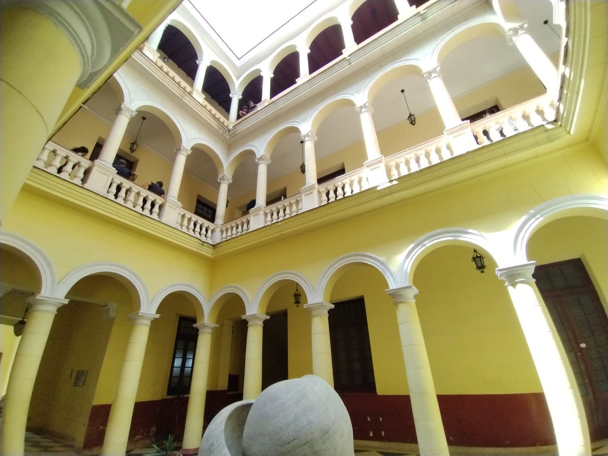 CNEArtCuba's tweet photo. 🎉✨ ¡Hoy, 2 de octubre, el Conservatorio Amadeo Roldán celebra su 121 Aniversario de Fundación! 🎶🎷Un espacio que ha sido fundamental en la formación musical de generaciones en #Cuba.🎶🎺 🎶 #ElArteDeEnseñarElArte #CubaEsCultura #EscuelasDeArte #TumbaElBloqueo https://t.co/iWsG7sgO5W