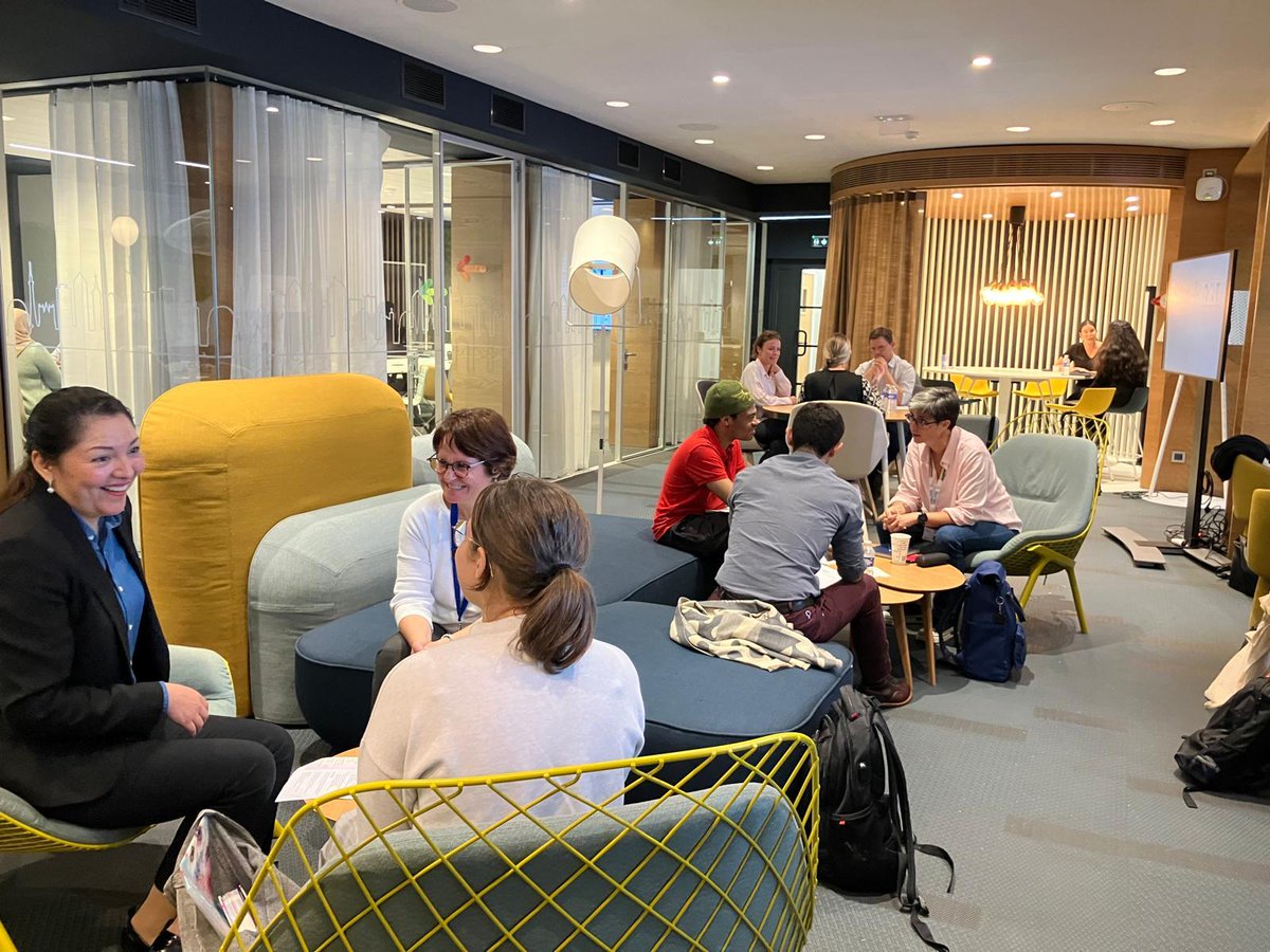 NQTasso's tweet image. Retour sur un super Speed Coaching avec @bayer_fr ! 🙌 Merci aux 54 pros et 56 jeunes NQT pour des échanges inspirants organisés simultanément sur 4 sites en France. Un grand merci à Corinne, Frédéric, Lise et Guillaume pour leur soutien !

#Mentorat #NQT #Bayer