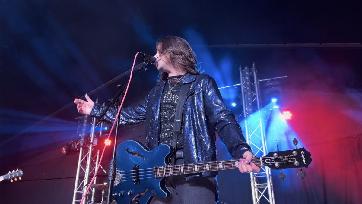 hellfireband's tweet image. Just over a week to go until this sexy show! It’s free entry so there’s no excuse, hope to see all of your faces there👌👀
•
#livemusic #rockband #gigs #rocknroll #sexwee #leicestermusic #rockshow #rocknrollshow #sleaze #sleazerock #rockfestival #photoshoot #bandphotoshoot