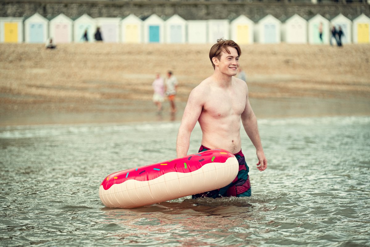 Did you know parts of Heartstopper Season 3 were filmed in Dorset? The series is set for release on Netflix this Thursday. 

We and Lyme Regis Town Council are delighted to have played a part in facilitating the filming. Keep an eye out for Lyme Regis in the episodes. 🏖