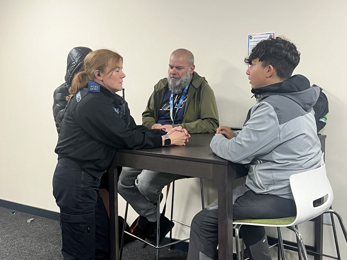 Everything Human Rights Community Group tweet media