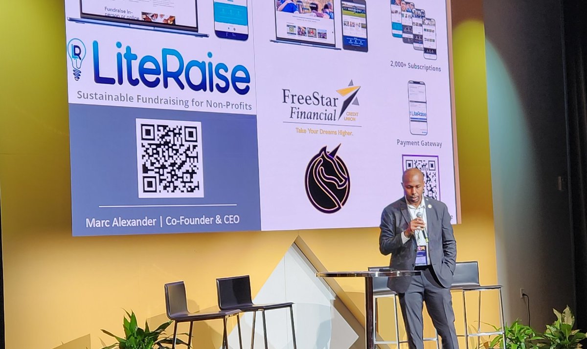 rmoudgil's tweet photo. Day Two @MITechWeek is picking up with @MayorMikeDuggan on Detroit #tech, Bootstrapping Stories by our #founders, Black Unicorn Challenge from LiteRise and so much more #MITechWeek https://t.co/DYXJvzoeRM