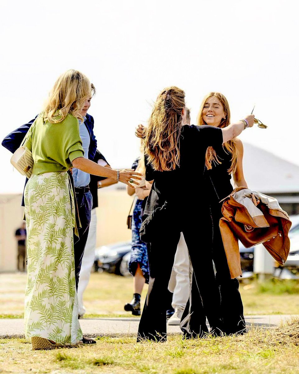 royalchildren_'s tweet photo. #QueenMaxima #PrincessAlexia #CountClausCasimir of Orange-Nassau and #PrincessAnnette attend the Formula 1 Dutch Grand Prix, at Circuit Park Zandvoort in Zandvoort, Netherlands ποΈ -August 25th 2024. https://t.co/5Ixug86k7K