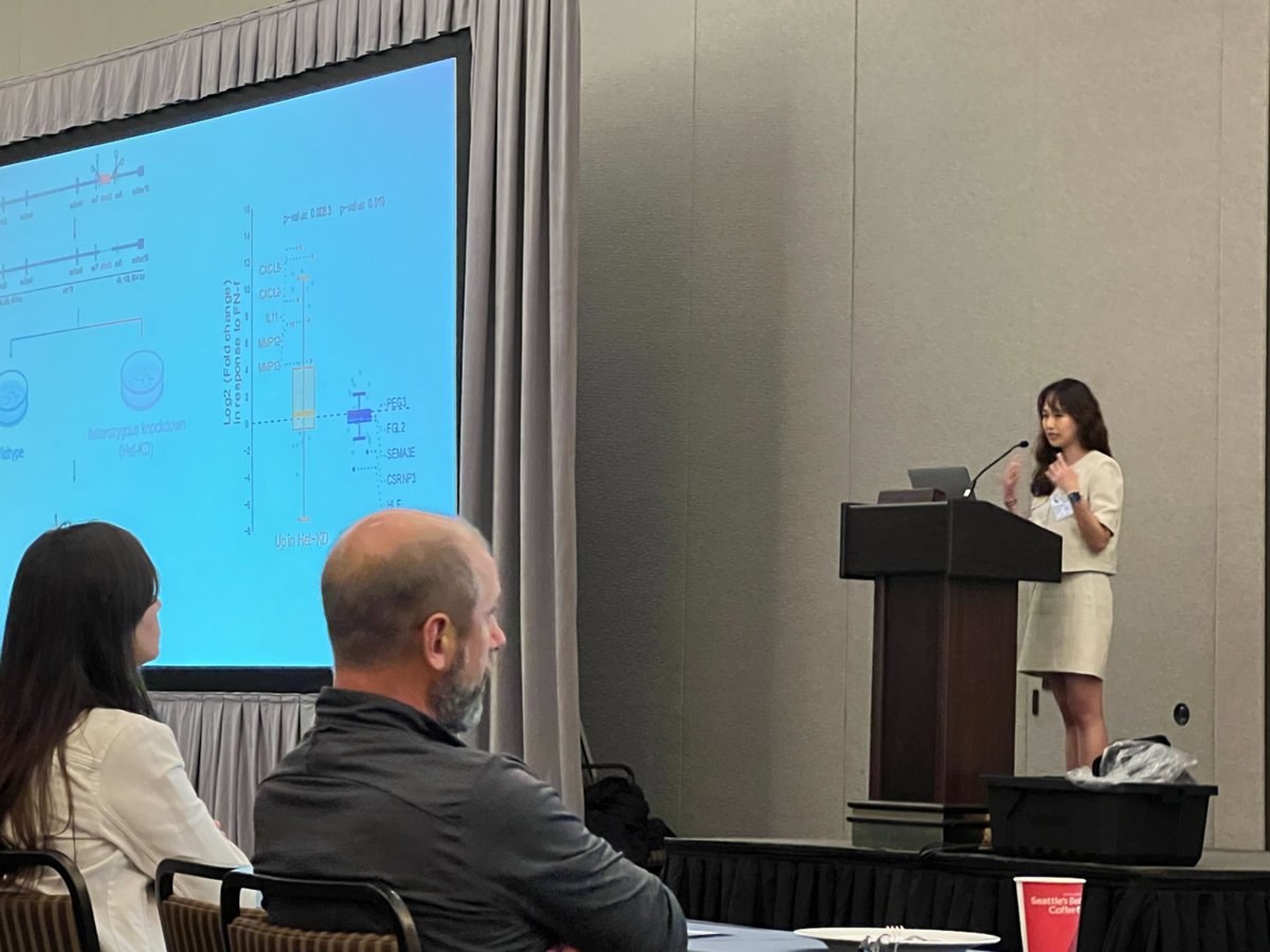 Jess_S_Byun's tweet photo. Absolutely great opportunity to share my research at the genetics retreat.  Couldn’t have done without the support from the Phanstiel lab. Heart raced up to 160-almost fainted😂. PhD is all about getting better and better with practice at least I am on that track @UNC_GMB @BCB https://t.co/wzj84rT9fB