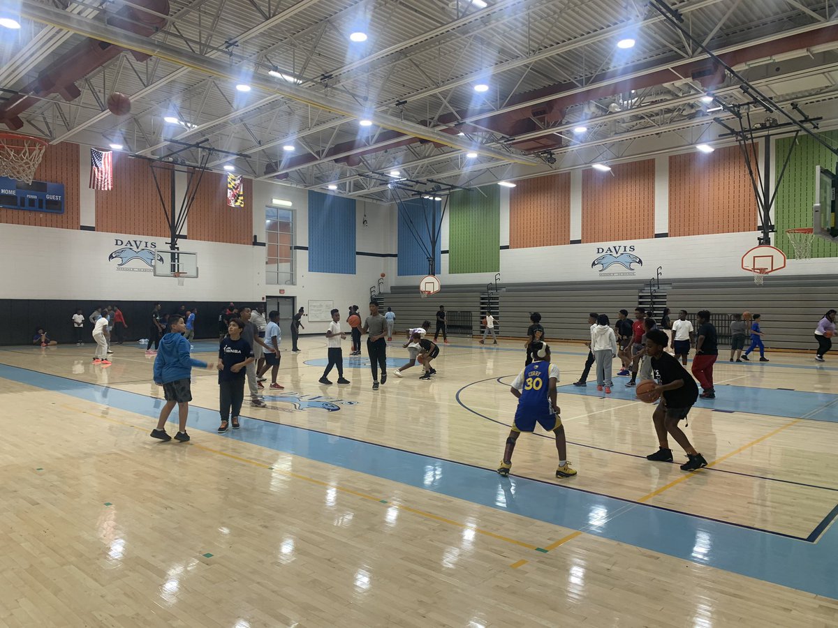 Davis Morning Basketball tweet media