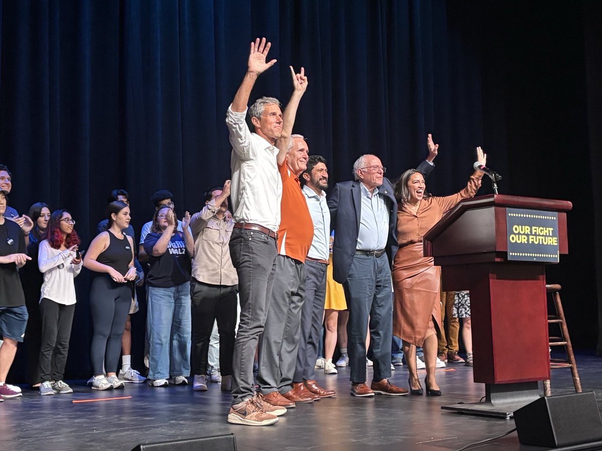Austin! Join me, <a href="/GregCasar/">Greg Casar</a> &amp; <a href="/BetoORourke/">Beto O'Rourke</a> at our rally tonight to elect <a href="/MikeSiegelTX/">Mike Siegel</a>.

Let’s show the billionaire class that Texas is ready to take them on.

<a href="/spoontheband/">SPOON</a>’s Britt Daniel will give a special performance.

Doors open at 6.

Join us: act.berniesanders.com/signup/rsvp-Au…