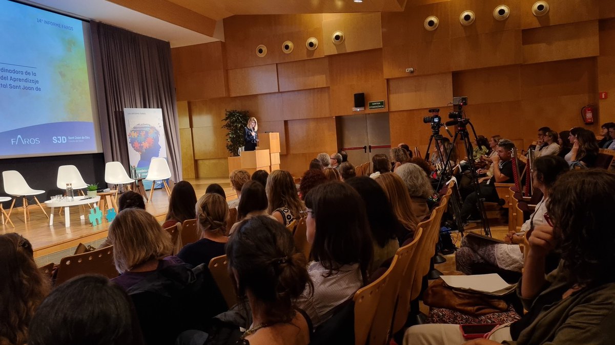 VedrunaCat's tweet photo. 📑 Nou #informeFaros de @SJDbarcelona_ca ens recorda que un bon rendiment escolar ajuda els infants a reforçar la seva autoestima, potenciar-ne el desenvolupament emocional i tenir perspectives de futur. #escolainclusiva #neurociència https://t.co/9rEgP0n7MH