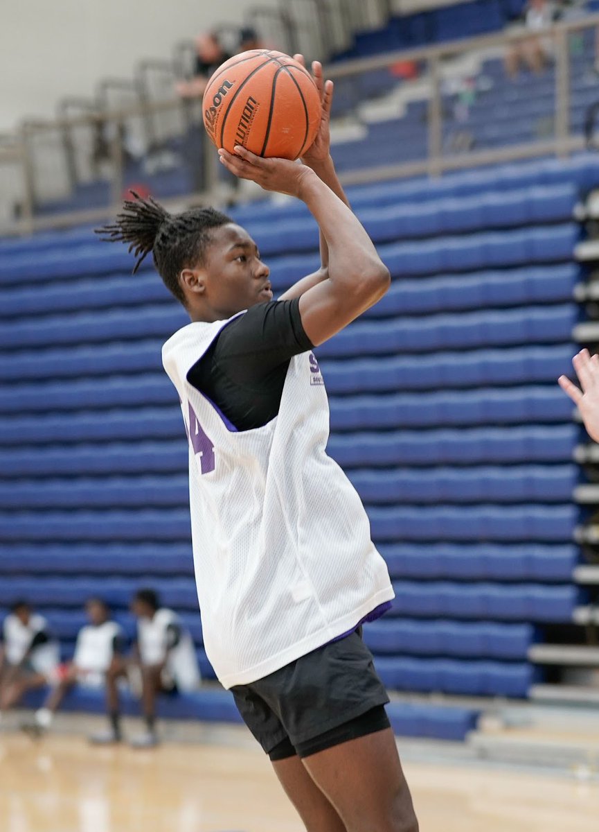 Isaiah Preston tweet media