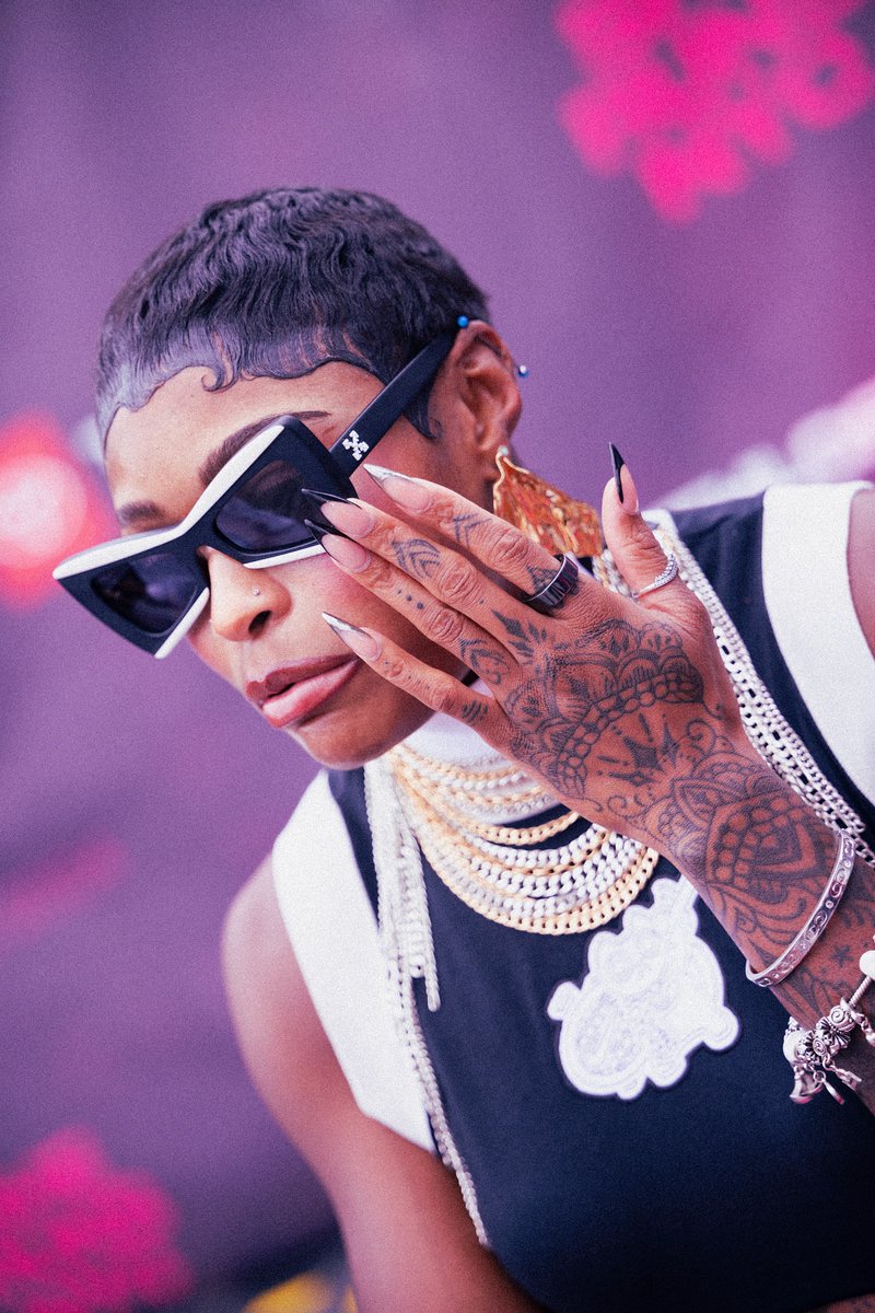 trackandfits tweet media