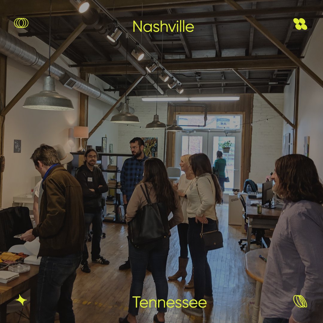 DesignUps tweet media