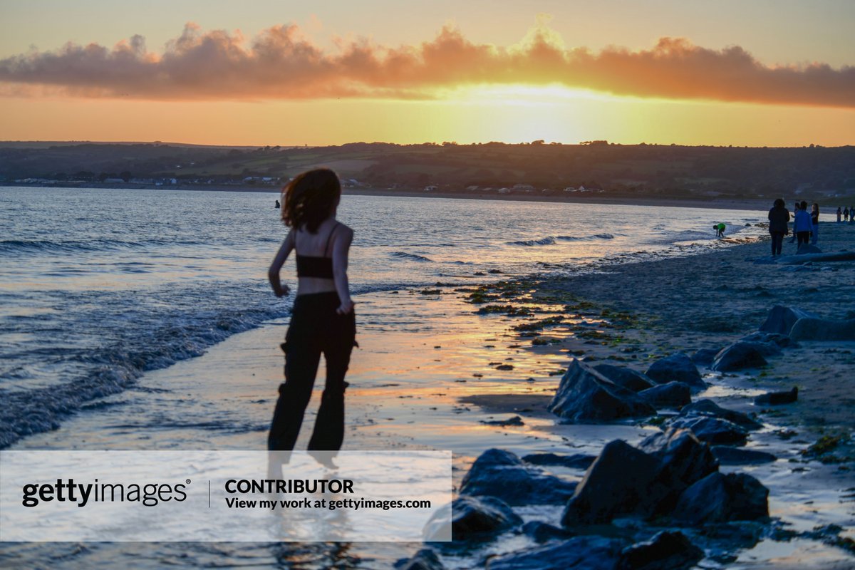 howardneil's tweet photo. #gettyimages #gettyimagescreative #sundaytimestravel #economist #PhoenixGroup #Train #Travel #Lifestyle #natwest #ArchelikGrundig #HSBC #summer #kao #TokyoShoseki #Nature #Landscapes #Orgain #Zicasso #kayak #cornwall #coast #sunshine #sunset #paddleboarding #beach #beachlife https://t.co/4Gan14tvux