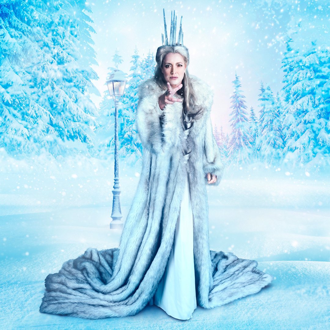 Introducing her Imperial Majesty, Queen of Narnia ❄️ 

#LionWitchWardrobe #ForNarnia
