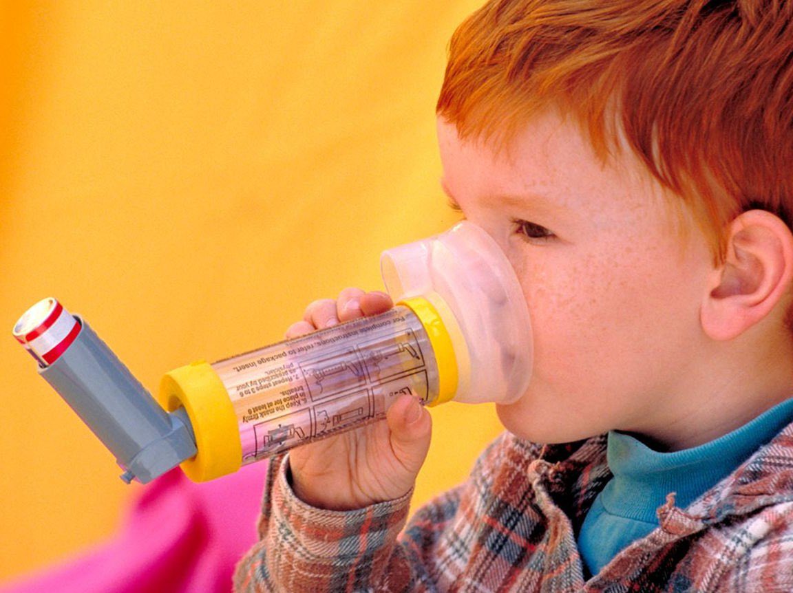 In this episode, we talk with pediatric allergist  Dr. Sunil Saini about asthma. We review symptoms of asthma and commonly co-occuring conditions, how asthma is diagnosed, some tests that may play a role in assessing asthma severity, triggers &amp;  review medications.