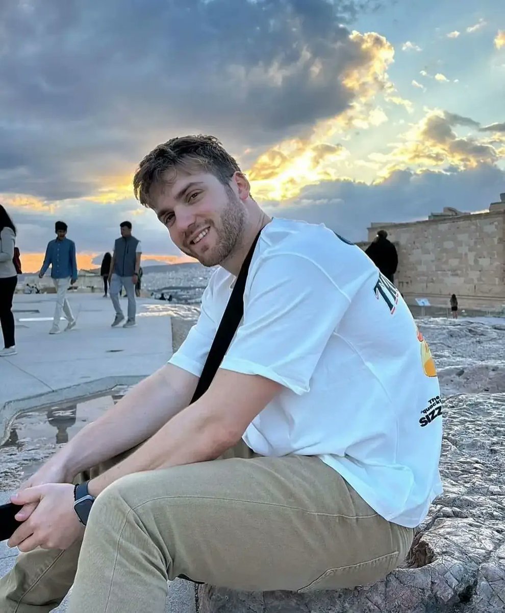 One of the victims of yesterday's massacre in Jaffa is Ionas Karussis, son of the Greek Prof. Dimitrios Karussis, the senior neurologist at Hadassah Medical Center. Dimitrios is a friend of my mother and one the world's leading authorities on multiple sclerosis. Very sad news.