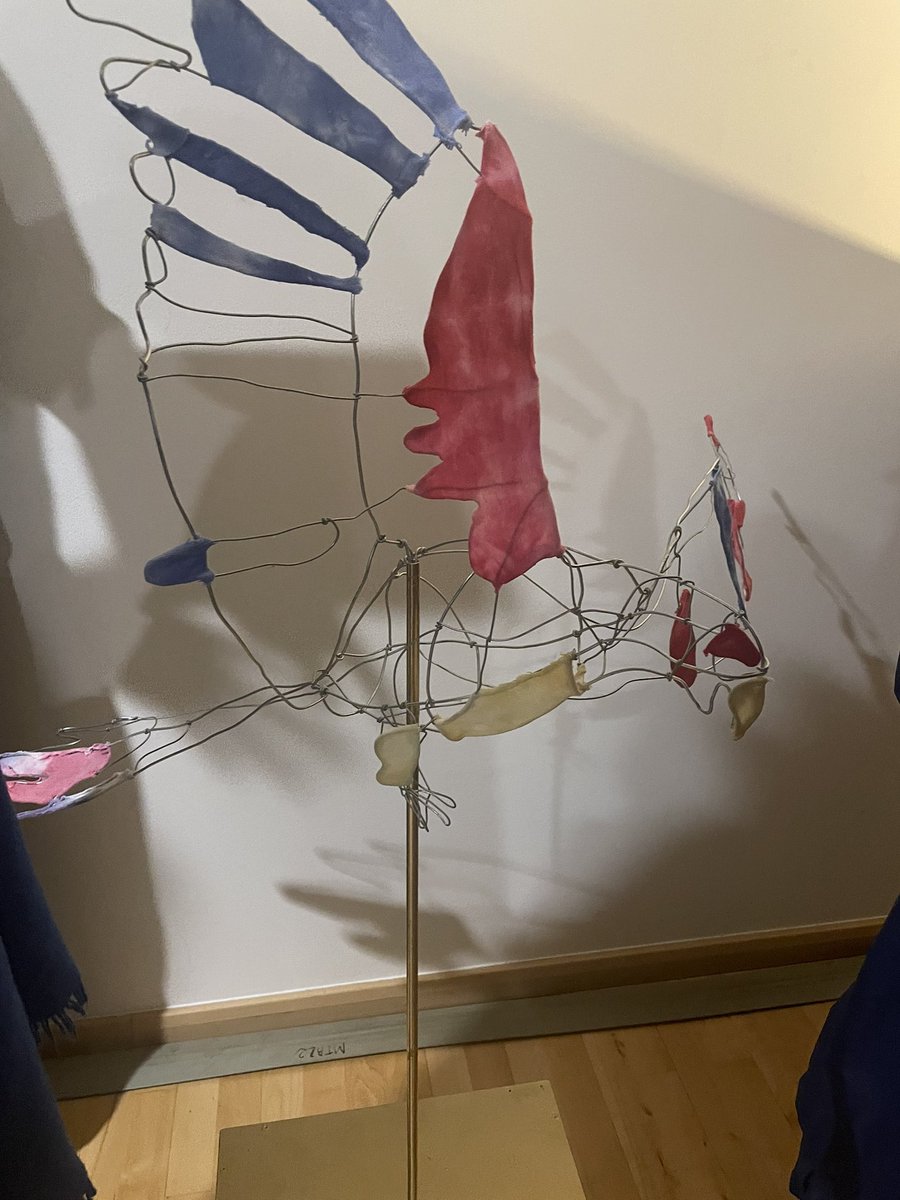 ATDQM's tweet photo. 💸Découverte d’un trésor à la @MonnaieDeParis !

Les enfants accompagnés par ATD Quart Monde exposent aujourd’hui leurs trésors : des pièces de monnaie qu’ils ont fabriqué eux-mêmes.

Un beau projet éducatif qui met à l’honneur la culture et l’artisanat pour tous 🎨 https://t.co/UTEbX9ycZ8