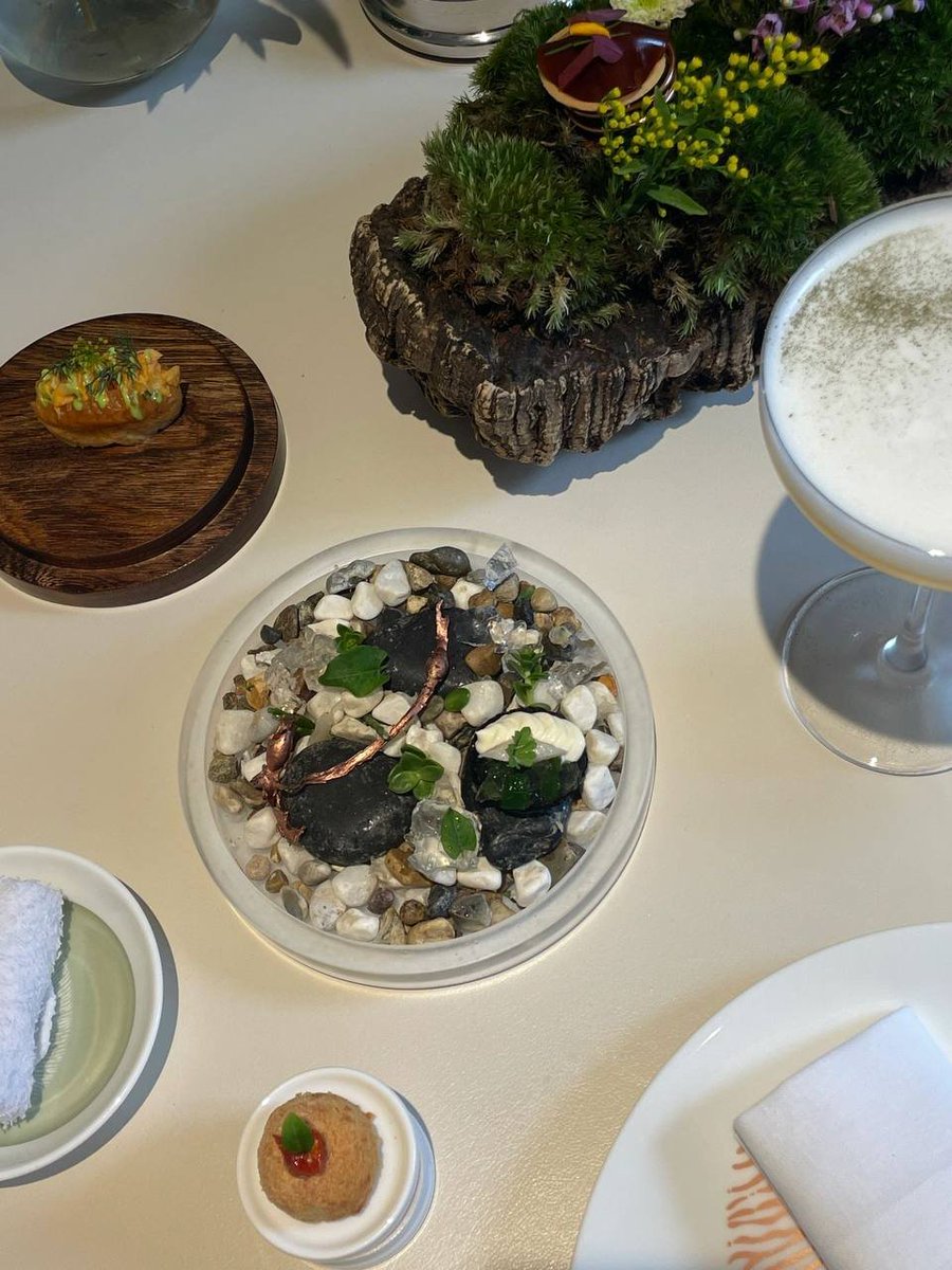 biketune2's tweet image. London's most down-to-earth high appearance level delicious Michelin!🫡 London's most down-to-earth, beautiful, delicious Michelin is of course Core by Clare Smyth!