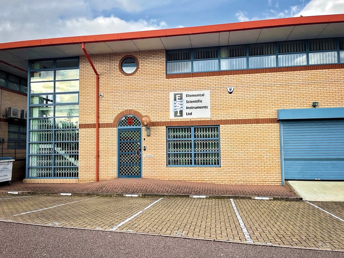 esi_icpms's tweet image. 🌍 We've launched our world class #ICPMS applications #demolab in the UK — equipped with the prep𝘍𝘈𝘚𝘛 3, imageGEO193, ESL213, ESLumen, LaserSC & MicroMill2.
This lab is for  demos, service training & sales-related sample analysis.
🔗 ow.ly/SB2X50TBmYG
💬 uk@icpms.com