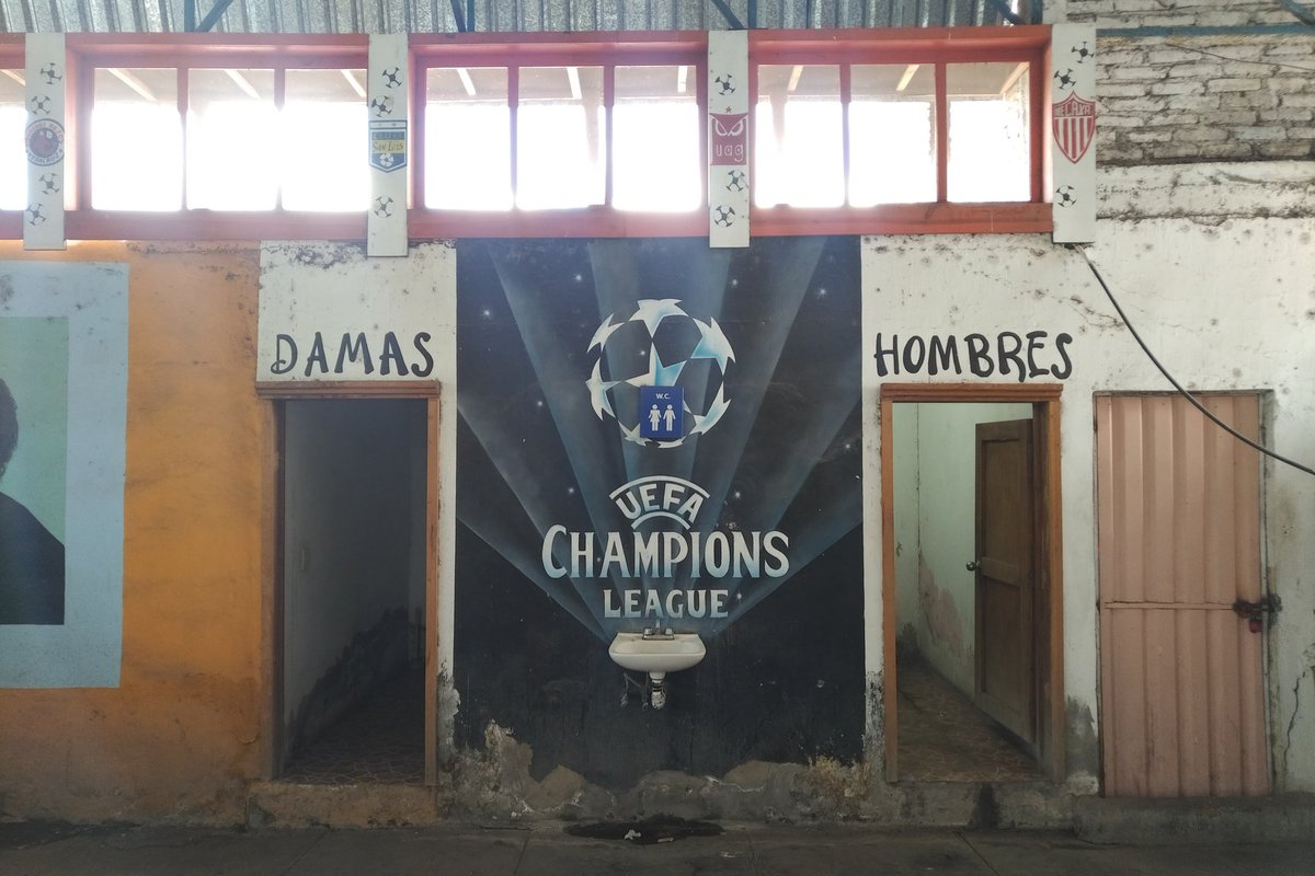 Hoy hay Champions...