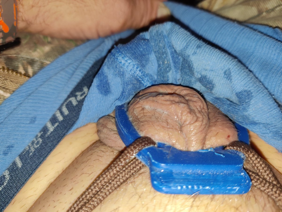 1981DMV_Beta's tweet photo. #Locktober is so miserable. A friend remixed a Fufu clip and wanted me to try it out for a week. Honestly, it feels so natural and right...but I am leaking like a faucet and it's only day 2! Help
#chastity 
#DMVfreaks
#dmvbottom
#mdmeetups
#dmvtops https://t.co/mSQtx37lYr