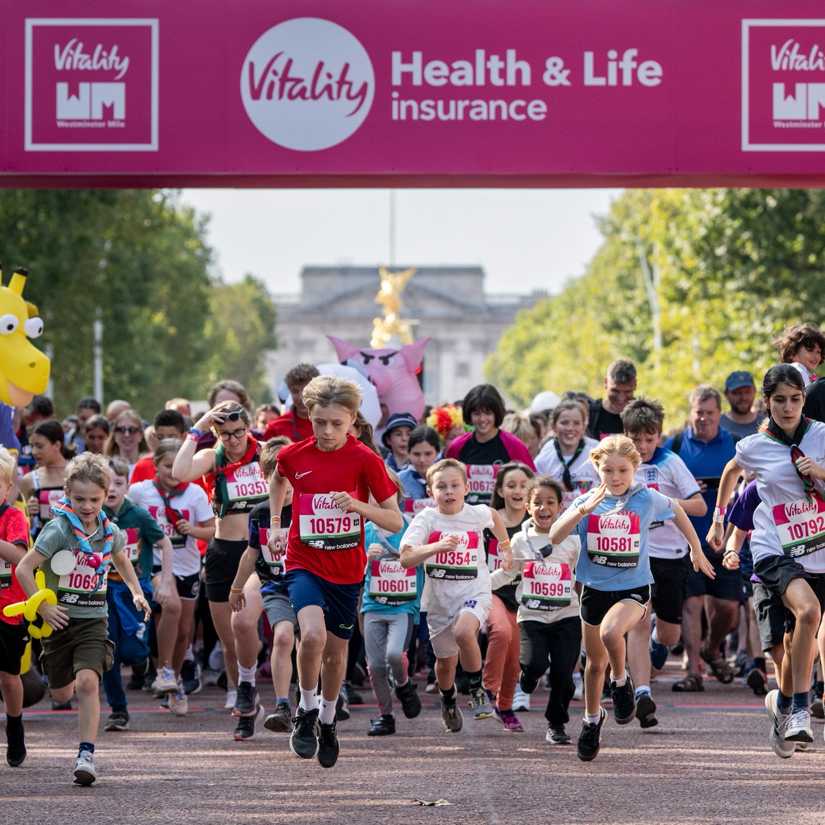 It's safe to say the South &amp; South East London Scouts made a large impression at this year's Vitality Westminster Mile. 😍 

It was great to see children and young people of all ages get involved! Top effort from the Scout leaders who took part in fancy dress! 🐷🦒