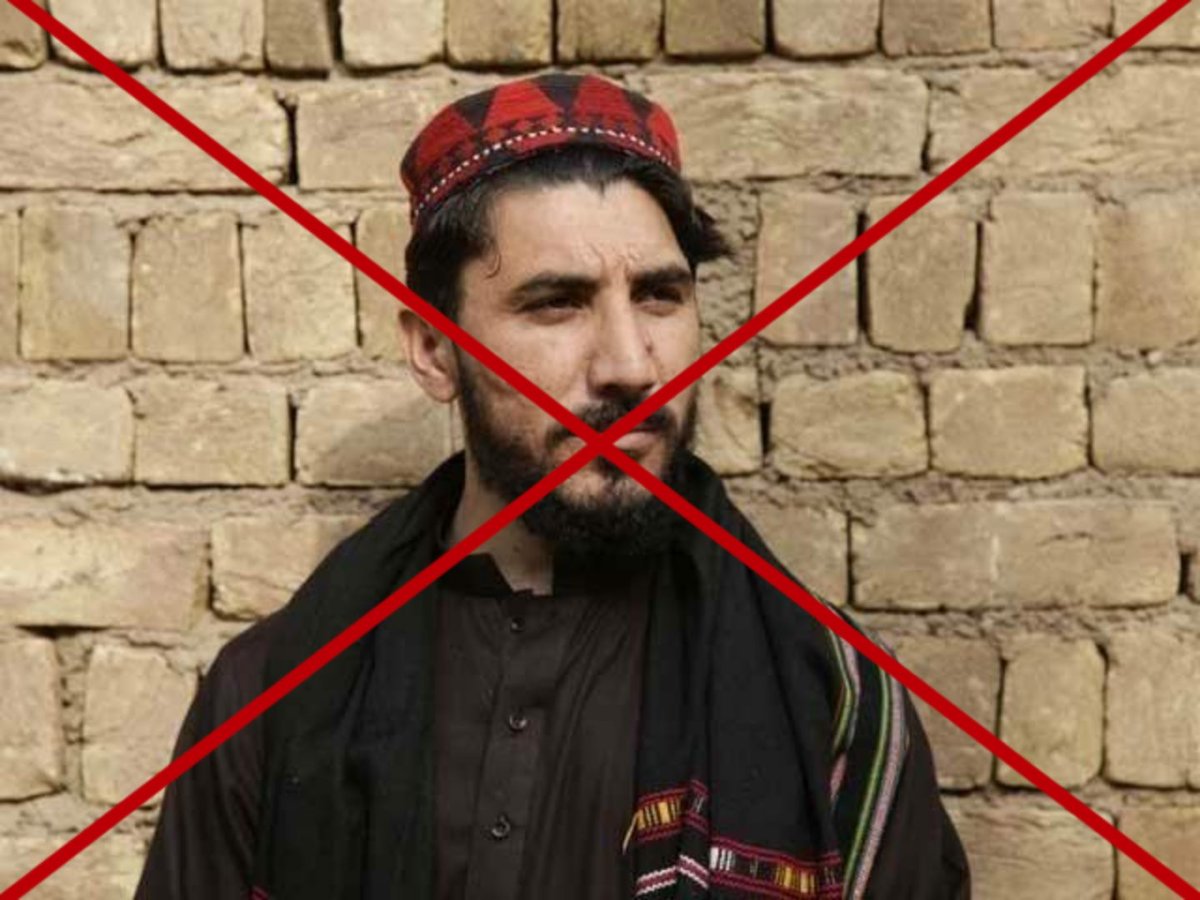 ImIqbalWazir's tweet photo. یہ شرپسند عناصر جو اپنی ہی سرزمین کے خلاف سازشیں کرتے ہیں اور افغانستان کا جھنڈا اٹھا کر ہماری نئی نسل کو تباہی کی طرف دھکیل رہے ہیں، ان کے خلاف سخت کارروائی کی جائے۔ ریاست سے درخواست ہے کہ ان کو عبرتناک سزا دی جائے تاکہ وطن دشمن عناصر کو سبق ملے۔ https://t.co/OYUHw7UFfG