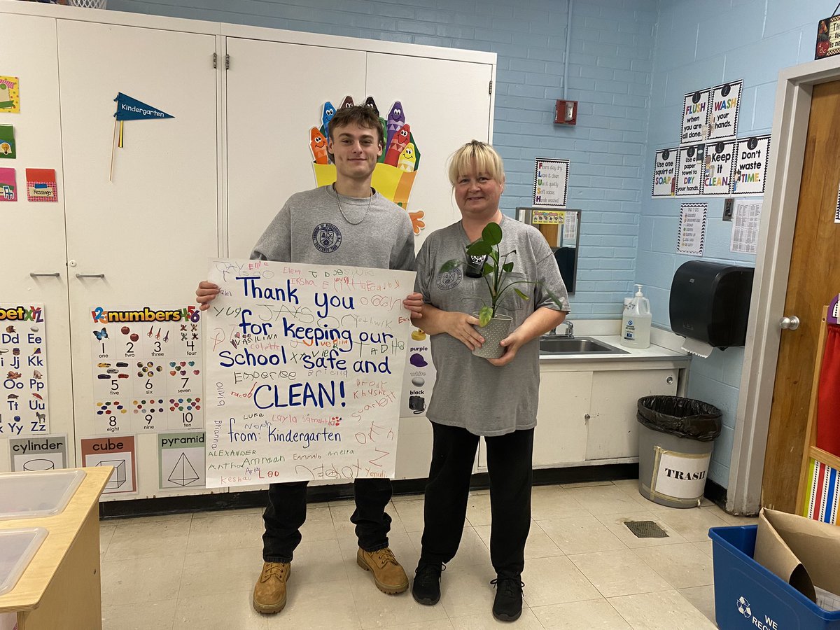 Thank you for keeping our school safe and clean! 🧼 🧽 #happycustodiansday @claremontaveschool20cougars <a href="/joanne_shafer/">Joanne Shafer</a>