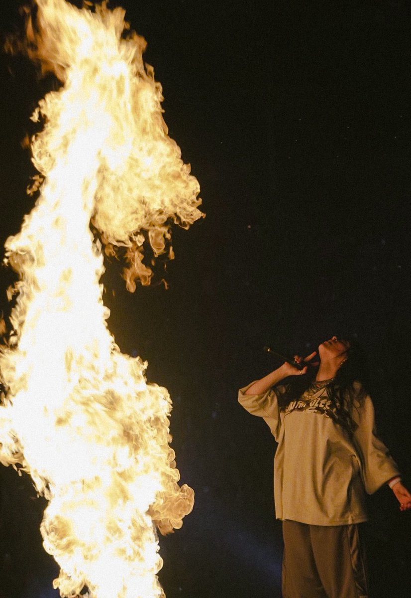 Enixy1's tweet photo. Everytime I remember I have Billie Eilish tickets im just in shock??? Cus this is unreal??? https://t.co/KbK2O2JC5Y