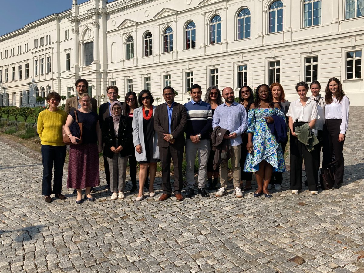 GermoJustine's tweet photo. I had the pleasure to attend the @GlobalYAcademy  EXCO meeting, Sept 18-19, 2024, at the German National Academy of Sciences Leopoldina, Germany. It was great to combine our diverse expertises towards advancing the GYA's objectives. Great experience and network opportunities https://t.co/1xM7TiL4r8