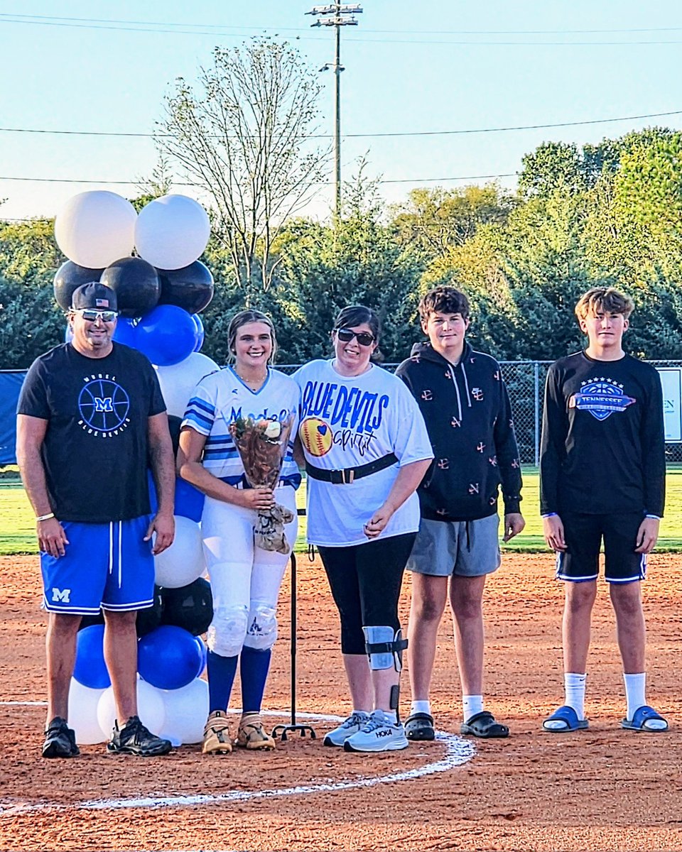 🥎 As the sun sets on their high school softball journey, these Lady Devils leave behind a legacy of hard work and dedication. We're proud to celebrate their senior year and can't wait to see what they accomplish next. Best wishes as they close this chapter!  #Classof2025
