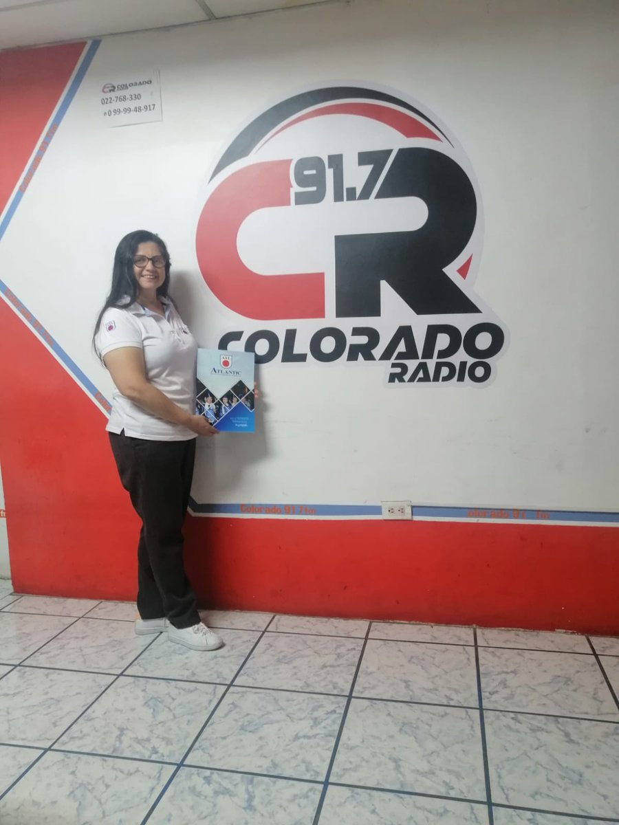 #AtlanticNews 🗞️ | La MSc. Mirian Molina, Rectora del #InstitutoAtlantic 🔵🔴⚪ partricipó de una entrevista en RADIO COLORADO 91.7 FM en el segmento "La Dosis Perfecta" 📻 invitando a toda la ciudadanía a conocer sobre la #OfertaAcademica2024 de nuestra prestigiosa institución