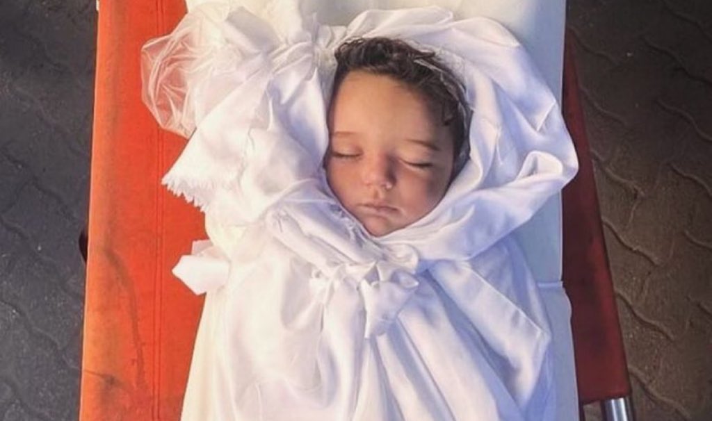 DoubleDownNews's tweet image. Front page for 8 soldiers invading a sovereign nation

But no front page for

51 Gazans killed today inc many children
1,000+ civilians killed in Lebanon in last few days
Countless beheaded babies all captured on video

They don't even hide their distain for one life over another