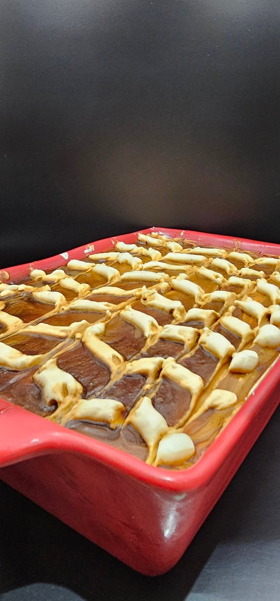 ChefAnoush's tweet image. youtu.be/T8hNIvl4epo
كيكة تريليتشا التركية مع صوص الكرام 😍🍰
Turkish Trileçe Cake with Caramel Sauce 😍🍰
#cake #Caramel #caramelsauce #caramelcake #yum #delicious #cooking #Respect #everyone #followme #fillowers #follower