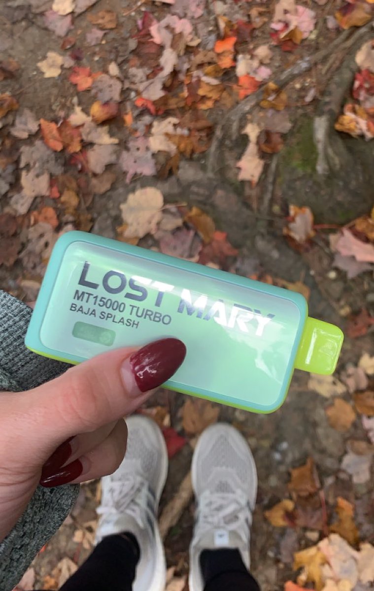 courtney tweet media