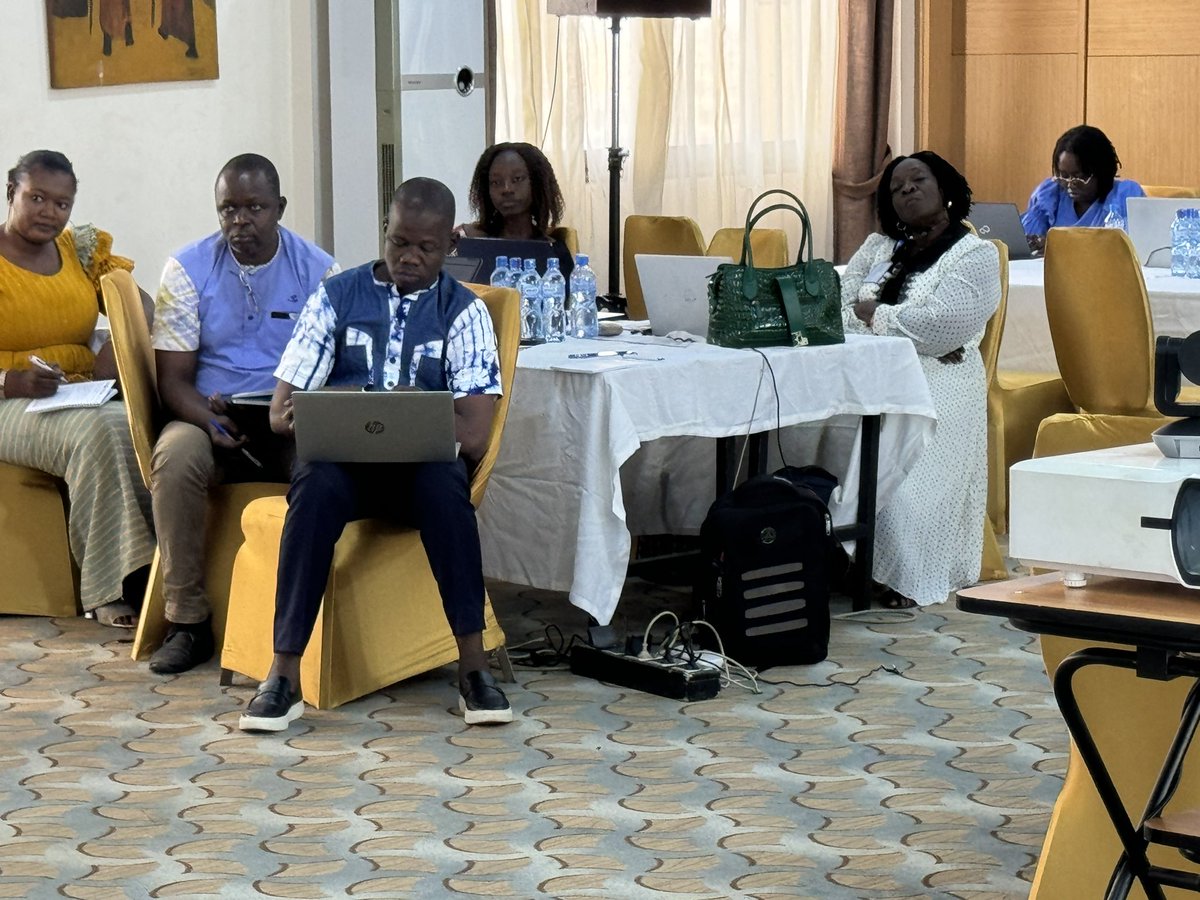 👉🏾Day 2 of discussions, identifying local priorities for education and protection for young people 👧🏽👦🏽 in Burkina Faso. <a href="/TIPSOM_WCA/">UNODC TIPSOM, West & Central Africa</a> <a href="/ItalyMFA/">Farnesina 🇮🇹</a> <a href="/UNDPWACA/">UNDP West and Central Africa 🇺🇳</a> <a href="/unis_sahel/">UNISS</a> <a href="/PNUD_BFA/">Le PNUD au Burkina Faso 🇧🇫</a> <a href="/RsfBurkina/">Stabilisation BFA</a> <a href="/ItalyMFA_int/">Italy MFA</a>