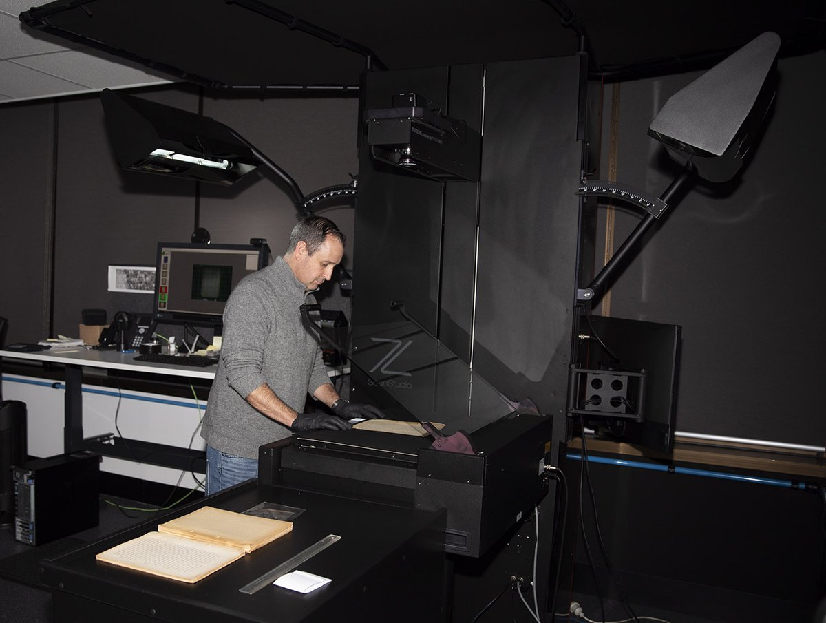 The Memorial is currently digitising Second World War diaries from unit commanders.

The diaries include daily narratives of events as well as supporting documentation including intelligence summaries, reports, maps and sometimes photographs. 

Explore: brnw.ch/21wNoSI