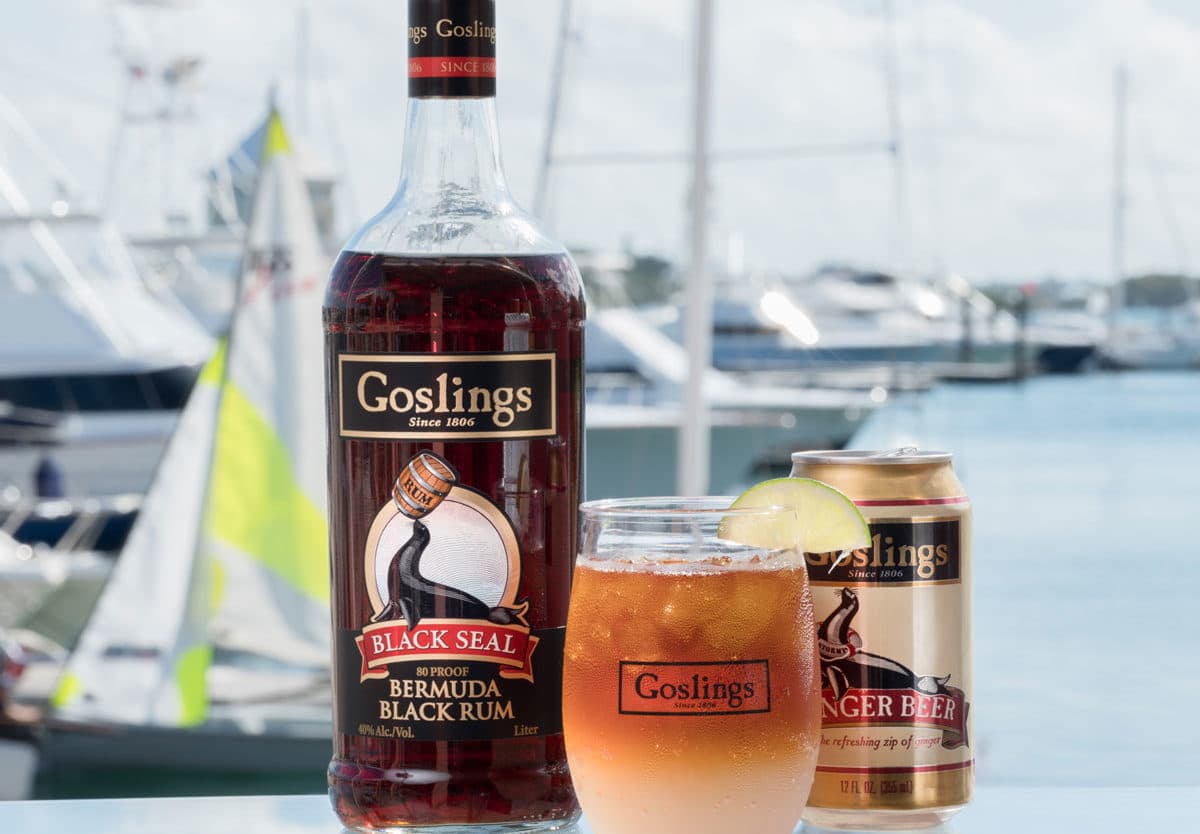 Discover the Bermuda-born legend, Gosling's rum! Aged in American oak barrels, this rich and full-bodied rum boasts flavors of oak, vanilla, and caramel. Perfect for sipping or mixing the classic Dark 'N' Stormy. Experience the Gosling's tradition!