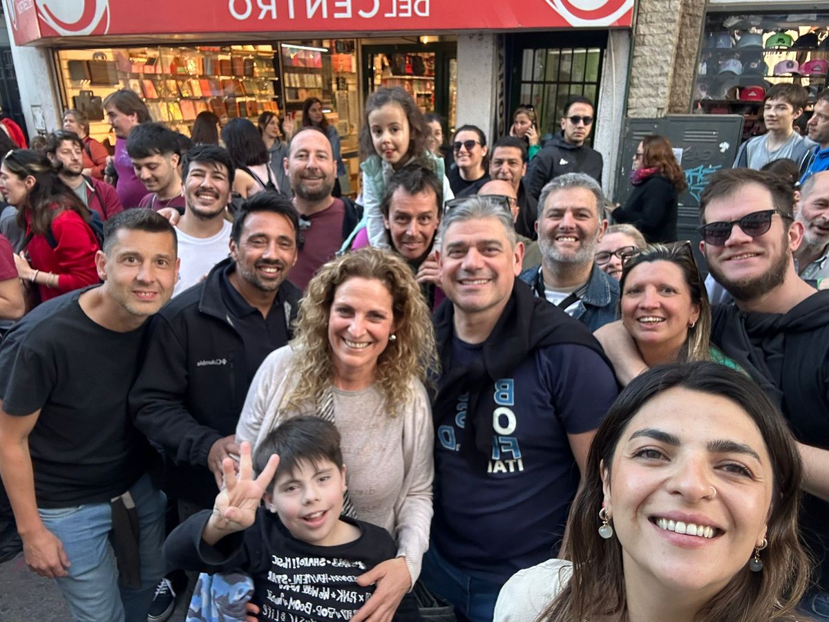 Universidad Pública Siempre
#MarchaUniversitariaFederal