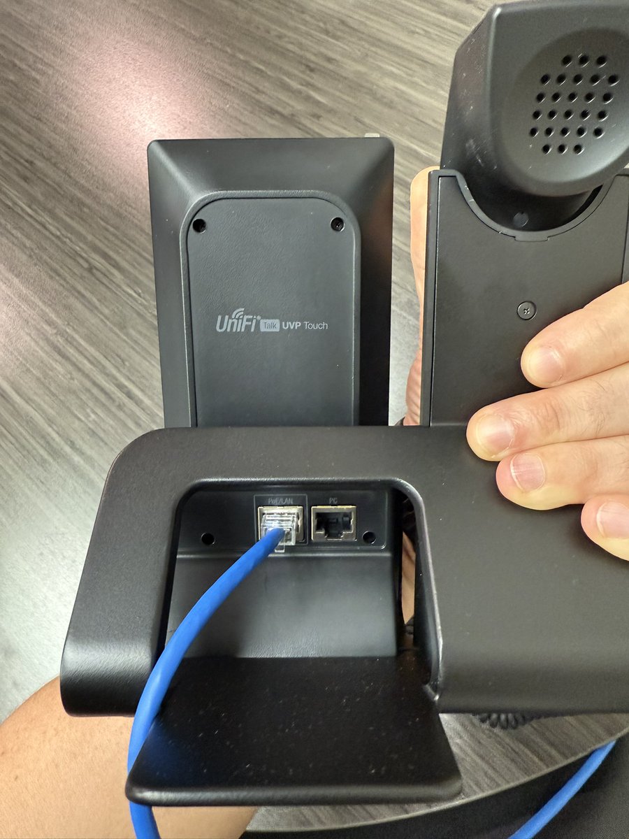 YesTechie tweet media