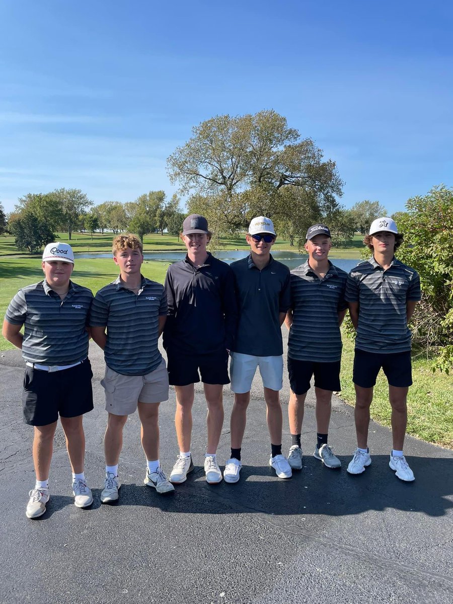 Congrats to the RB Boys Golf team for placing second as a team in the Regional today! The Sectional round will be held Monday, 10/07 in Rockford at Mauh-Nah-Tee-See Club. #weareRB