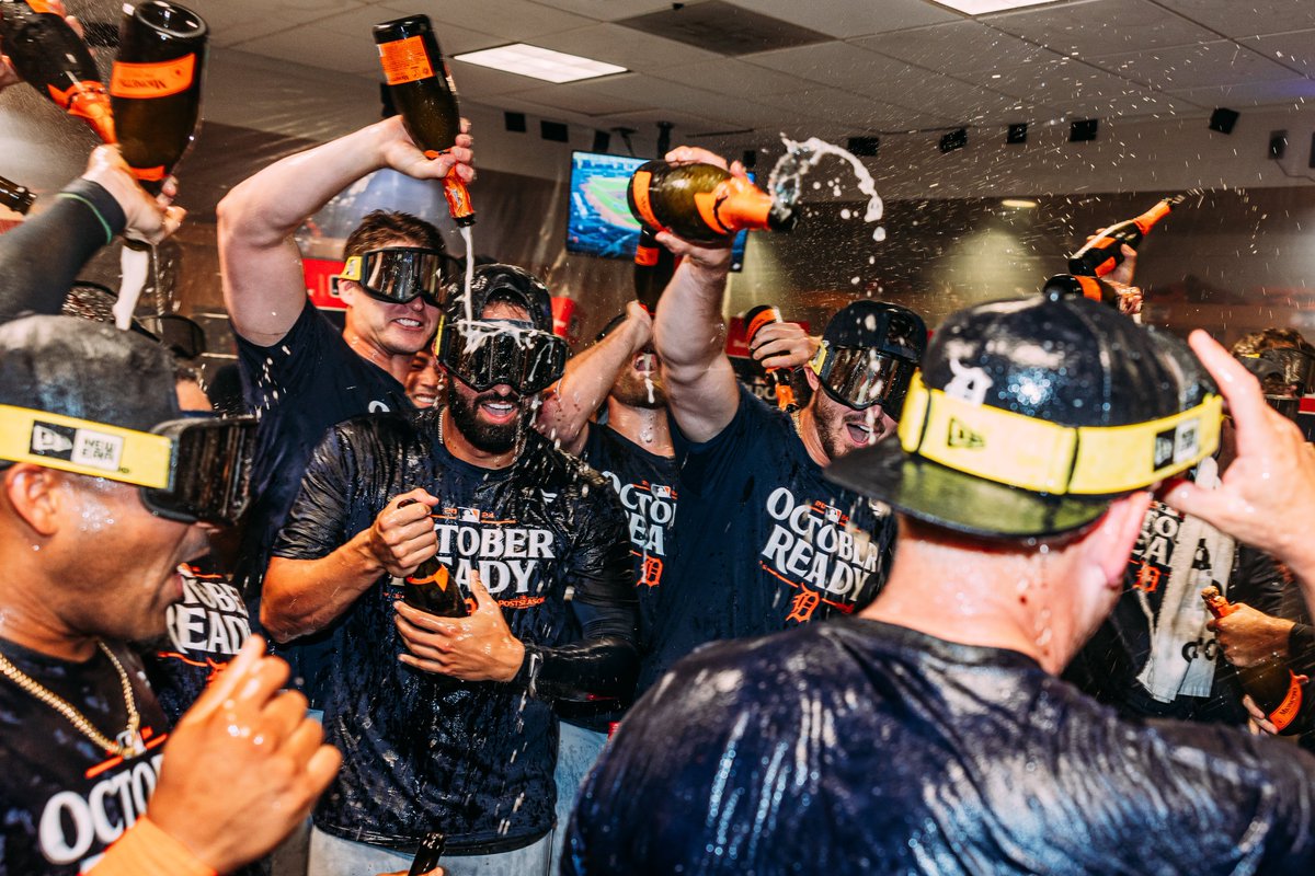 tigers's tweet image. Champagne problems 🍾