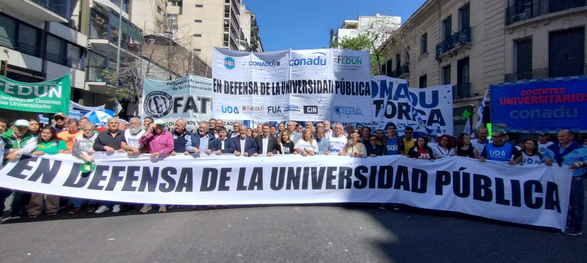 Hoy acompañamos la segunda #MarchaFederalUniversitaria  y defendemos la #UniversidadPublicaSiempre 

<a href="/CINoficial/">CIN</a>
<a href="/RectorUNNOBA/">Rector UNNOBA</a>
<a href="/unnoba_noticias/">UNNOBA Noticias</a>

#NOalVeto