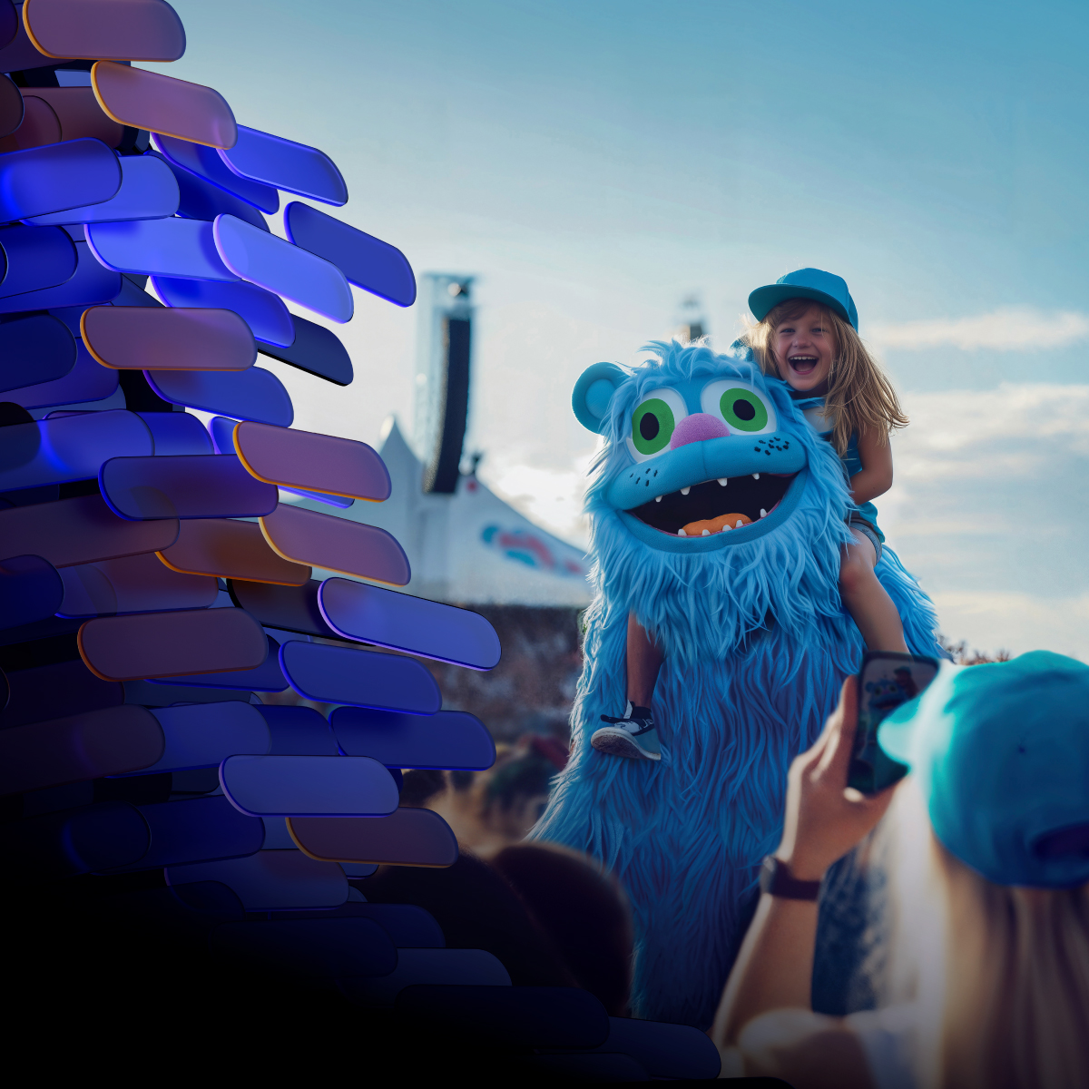 ChristopherIsak's tweet photo. 🔓 Unlock unforgettable #FanExperiences with the @Ericsson 2024 #MakeItMemorable guide! Learn how top telco operators leverage #5G to drive loyalty and boost revenue through immersive, personalized experiences. Download now 📲⤵️

💁‍♀️ https://t.co/LGddEQAvAC

 #Ad #EventTech https://t.co/BTE4Kahj1o