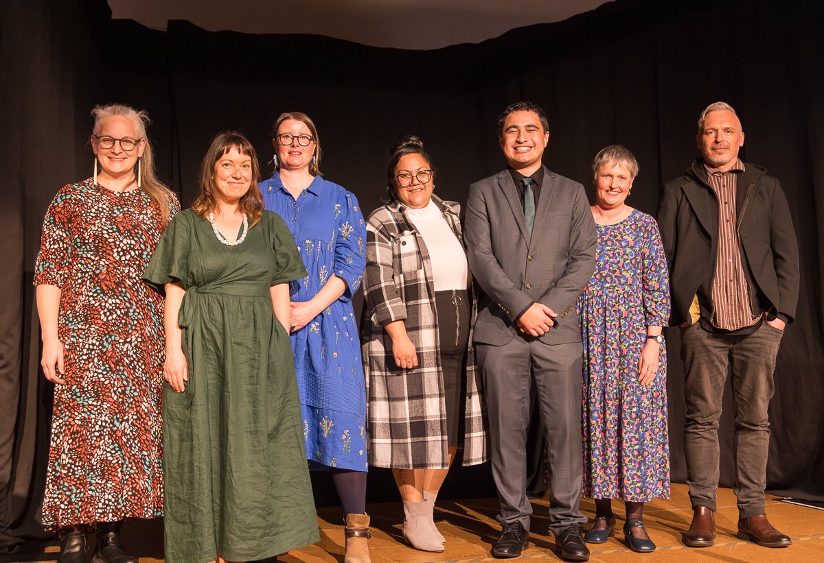 We're inviting expressions of interest from members of the children’s literature community who would like to be considered as judges of the 2025 awards. Applications are open until 31 October.

👉 Find out more here: bit.ly/3ZPMwMS