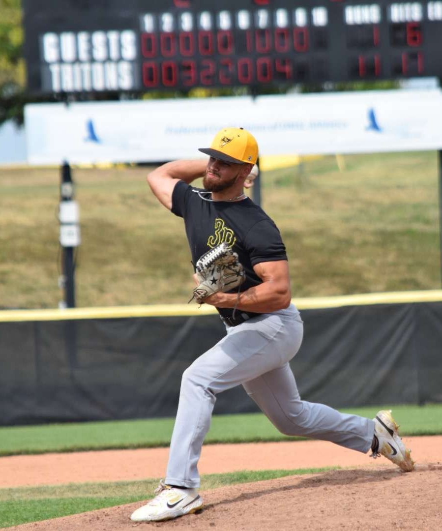 LippensAnne's tweet photo. Some Pics of Dorian Lippens, Sophomore Pitcher of Three Rivers College, Missouri. https://t.co/iTmA0OrbVq
