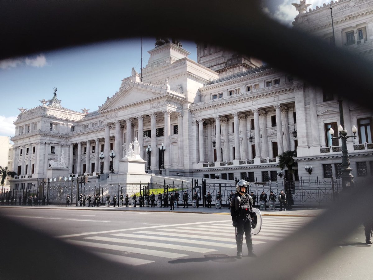 ProjectAllende's tweet image. #UBAPresente 
Defendemos la educación Pública 
#Fuba 
@JMilei