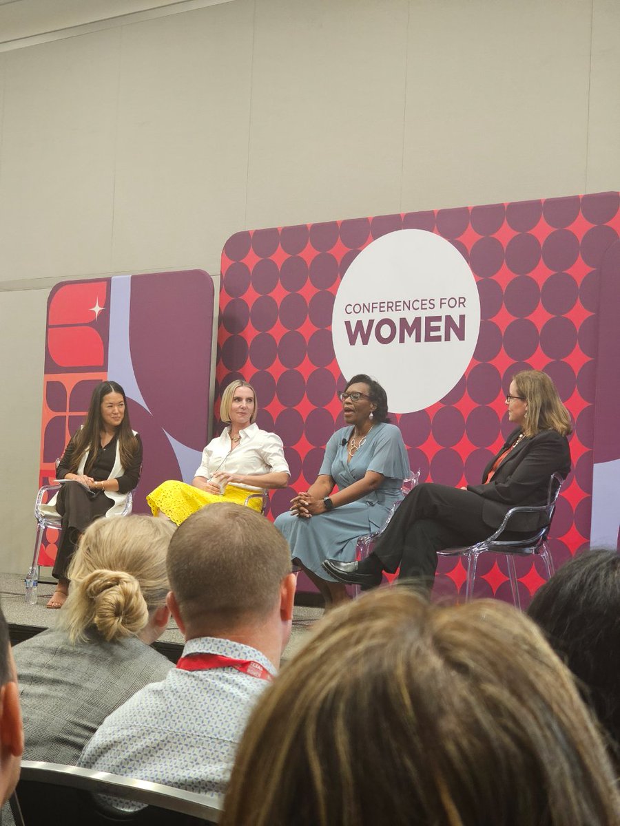 ctwilliams83's tweet photo. Session II: Panel | How to be Engaged, Productive and Happier at Work 1:45 - 2:45 pm

Gloria Chan Parker (Founder and TED Speaker) 

Krista Callaghan (Google) 

Verlinda DiMarino (Liberty Mutual 🗽 Insurance) 

Kristine Gatesman (Fidelity Investments) 

#Iwork4Dell #TXConfWomen https://t.co/jUQPjJbSIZ