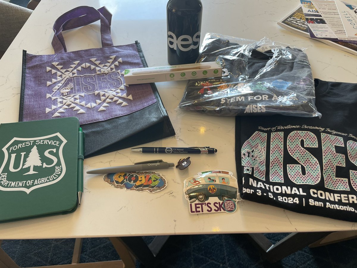 ErinIshimoticha's tweet image. I’m checked in at the @AISES National conference! Got my swag, found the @SpaceX booth, ‘skoden!! #NativesInTech #NativesInStem
