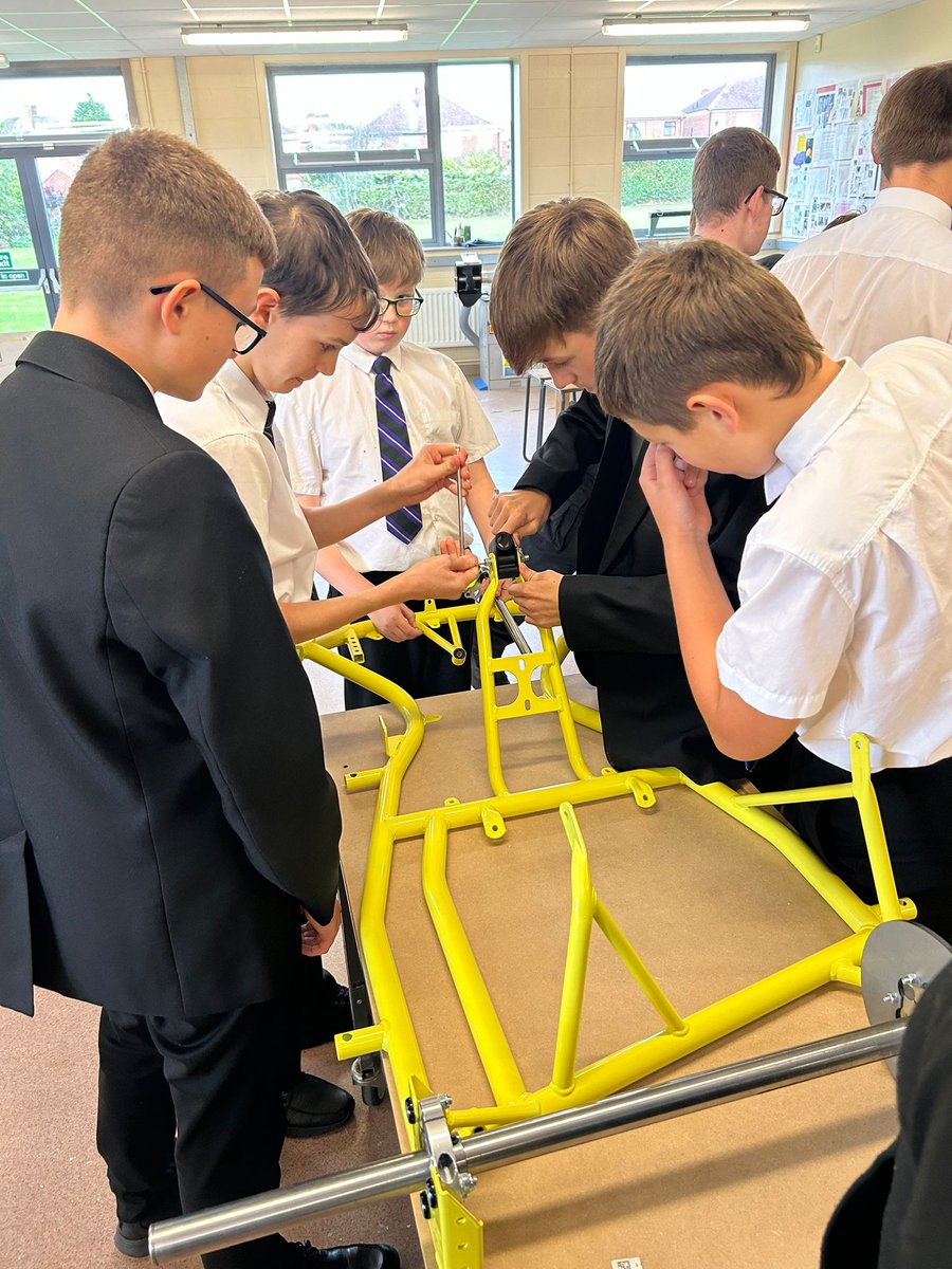 Another great enrichment session <a href="/Outwood_Valley/">Outwood Academy Valley</a> #stemontrack team really making progress with their kart. Sponsors coming on board as well. #DT #valuedatvalley #STEM #engineering #proud #teamwork