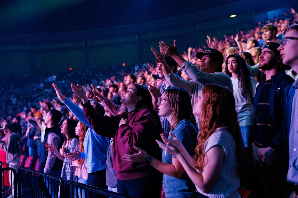 We welcomed @vivekgramaswamy to the Vines Center this morning for #LUConvo! 🇺🇸 Read more: bit.ly/47Td95n